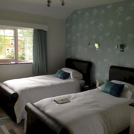 Silverstone Guest House Ngoại thất bức ảnh